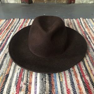 Felt Women’s Fedora 🎩